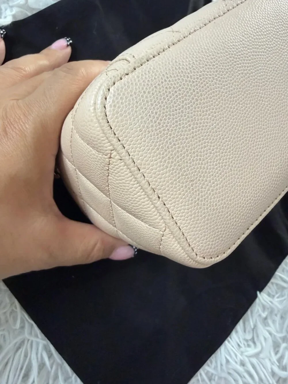 CHANEL 100% authentic
